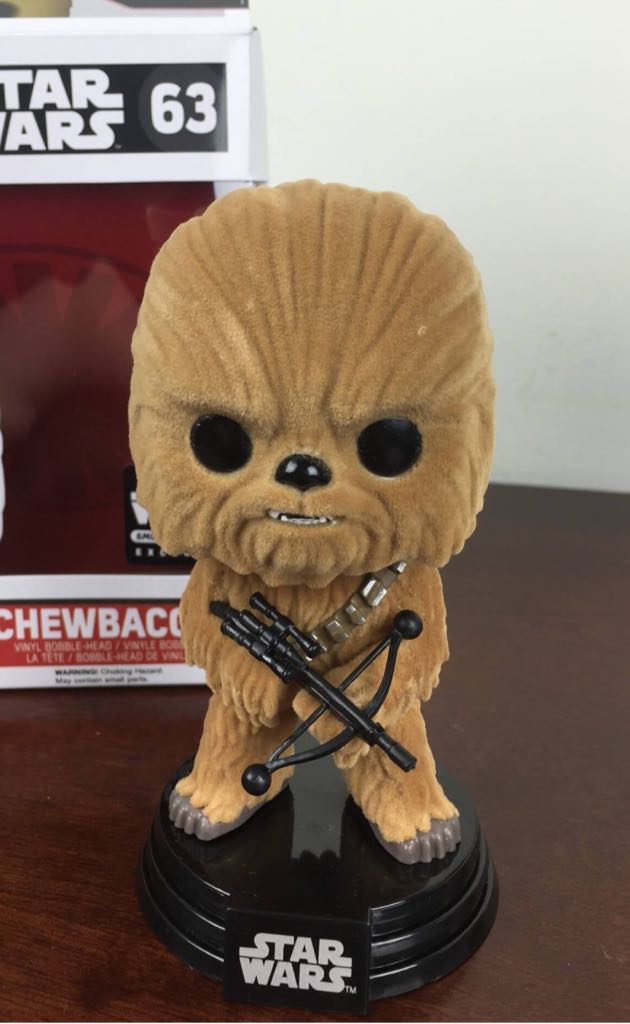Star Wars #63 Flocked Chewbacca Smugglers Bounty - Star Wars vinyl figure collectible - Main Image 2