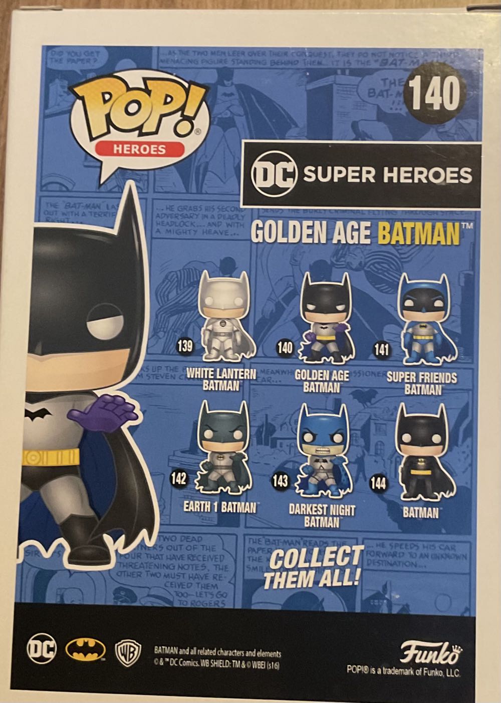 Batman (Golden Age) - Batman vinyl figure collectible [Barcode 889698114363] - Main Image 3
