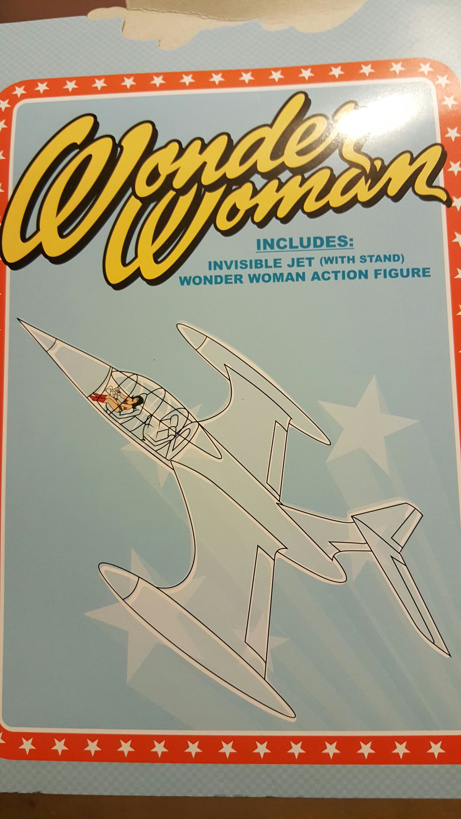 Invisible Jet With Mini Retro Wonder Woman - DC Universe vinyl figure collectible - Main Image 2