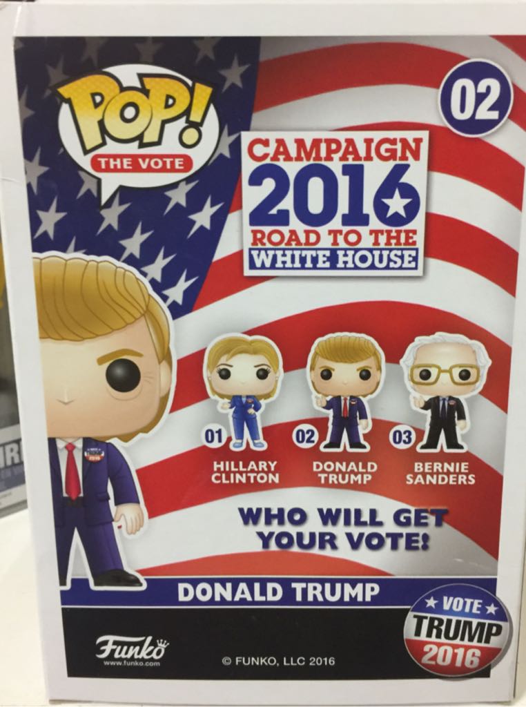 Donald Trump - Politicians vinyl figure collectible [Barcode 889698105330] - Main Image 2