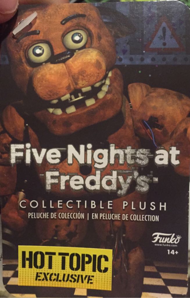 Shadow Freddy Plush - Five Nights at Freddy’s vinyl figure collectible [Barcode 849803087326] - Main Image 2