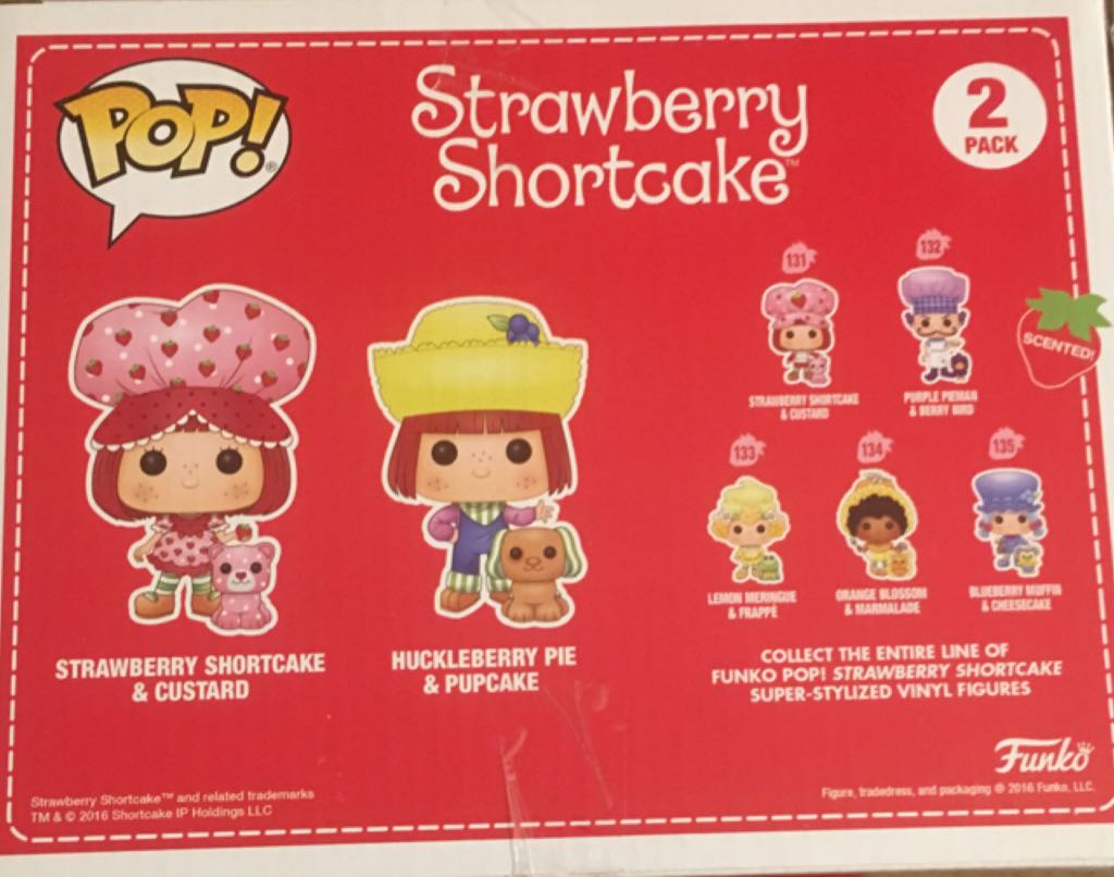 Strawberry shortcake & Huckleberry pie - Strawberry Shortcake vinyl figure collectible [Barcode 889698102360] - Main Image 2