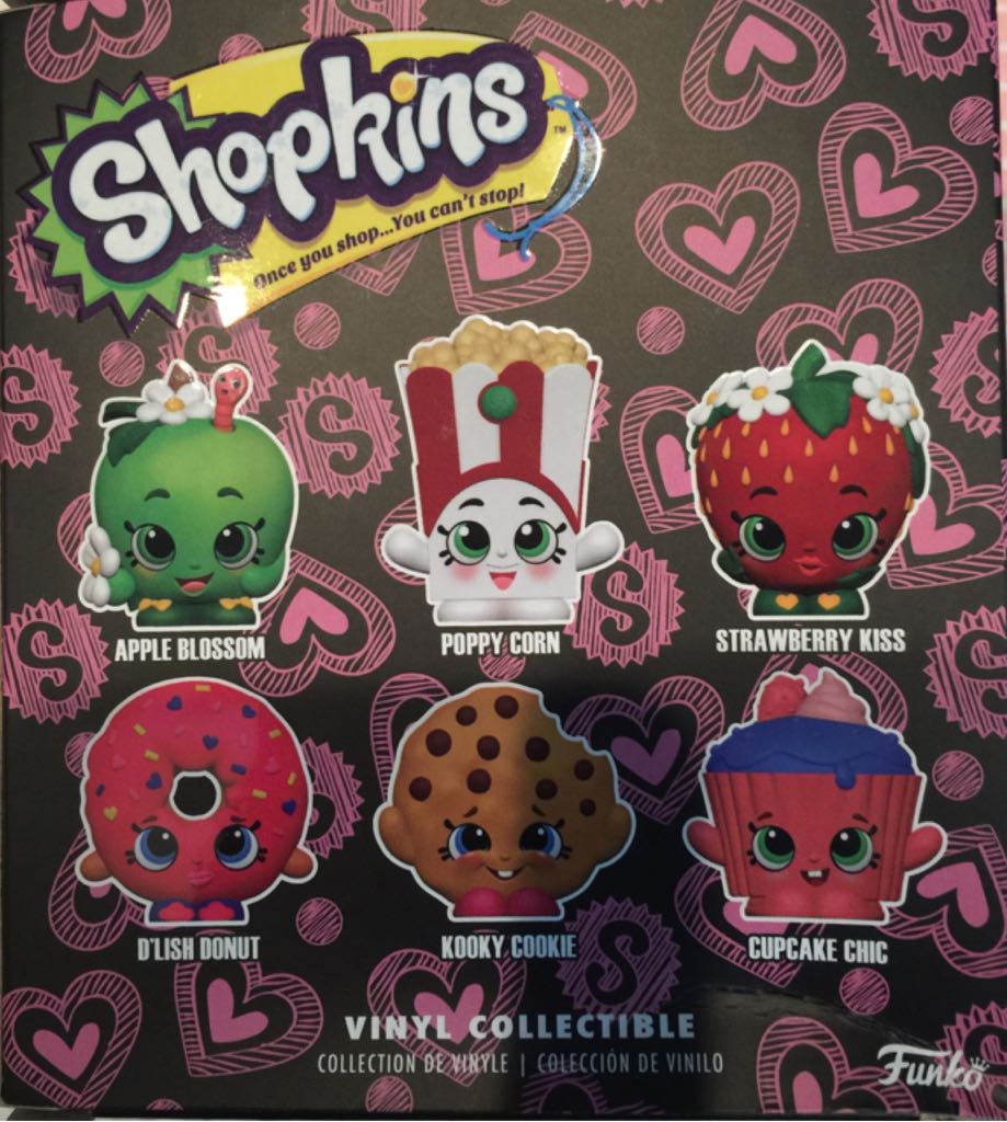 Strawberry Kiss - Funko vinyl figure collectible [Barcode 889698107440] - Main Image 2