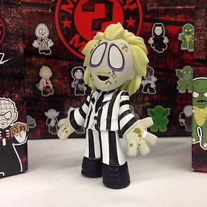 Beetlejuice - Beetlejuice vinyl figure collectible - Main Image 2