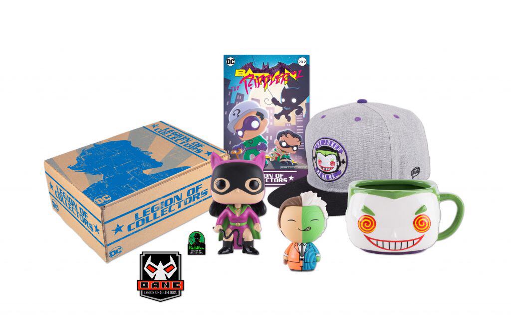 Two-Face  - DC Universe vinyl figure collectible - Main Image 2