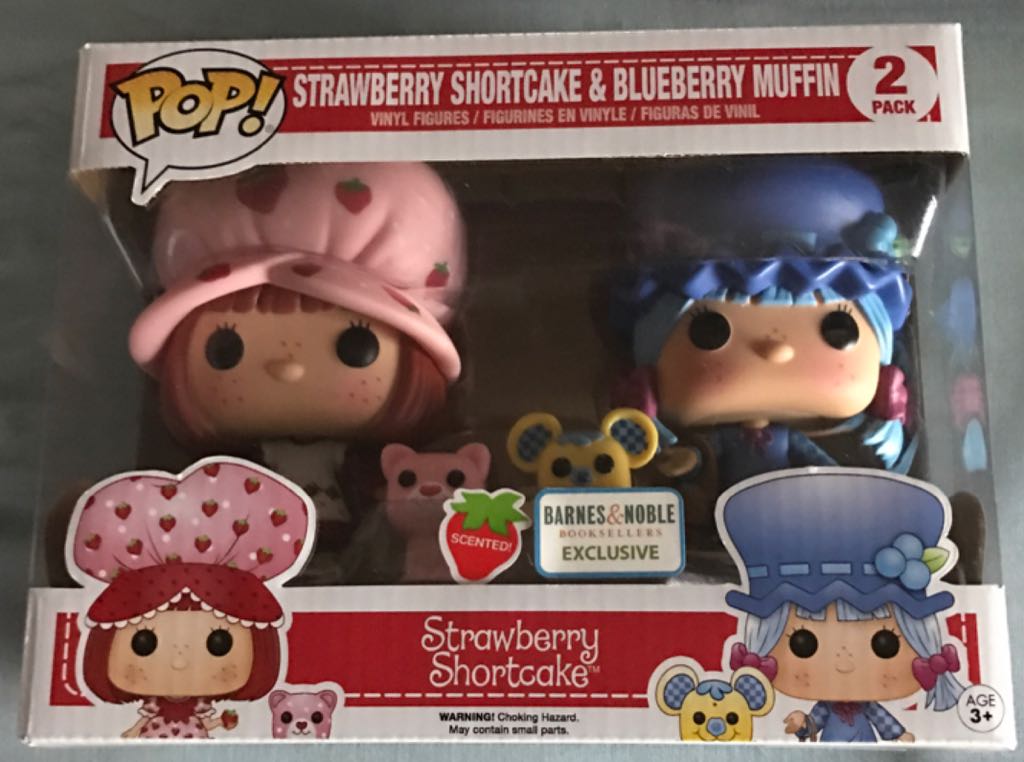 Strawberry Shortcake & Blueberry Muffin (2 Pack) - Strawberry Shortcake vinyl figure collectible [Barcode 889698120234] - Main Image 2