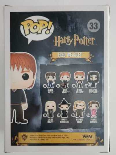 Fred Weasley (With Briefcase) - Harry Potter vinyl figure collectible [Barcode 889698109857] - Main Image 2