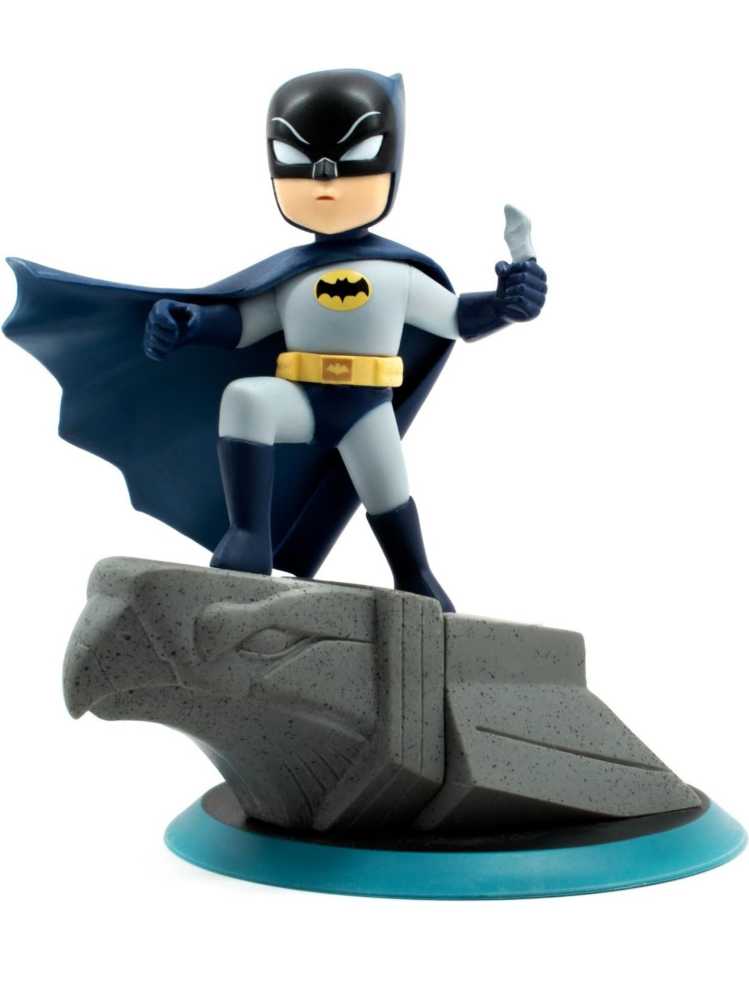Q-Fig - Batman - Batman vinyl figure collectible - Main Image 2
