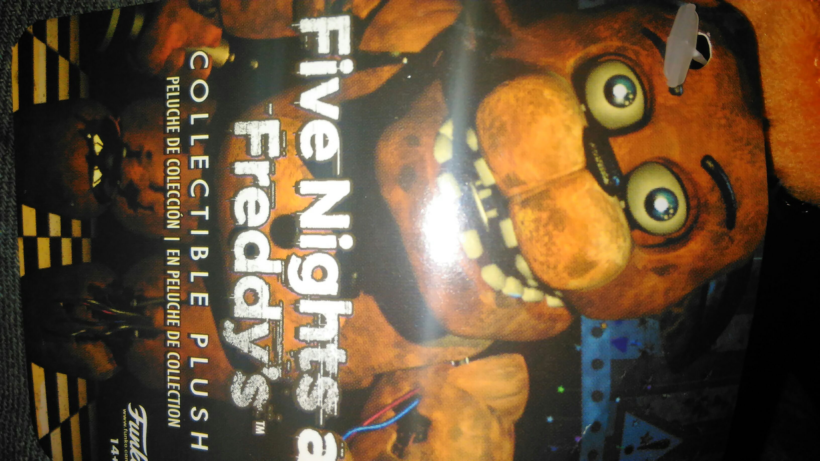 Freddy Plush - Five Nights at Freddy’s vinyl figure collectible [Barcode 849803087296] - Main Image 2