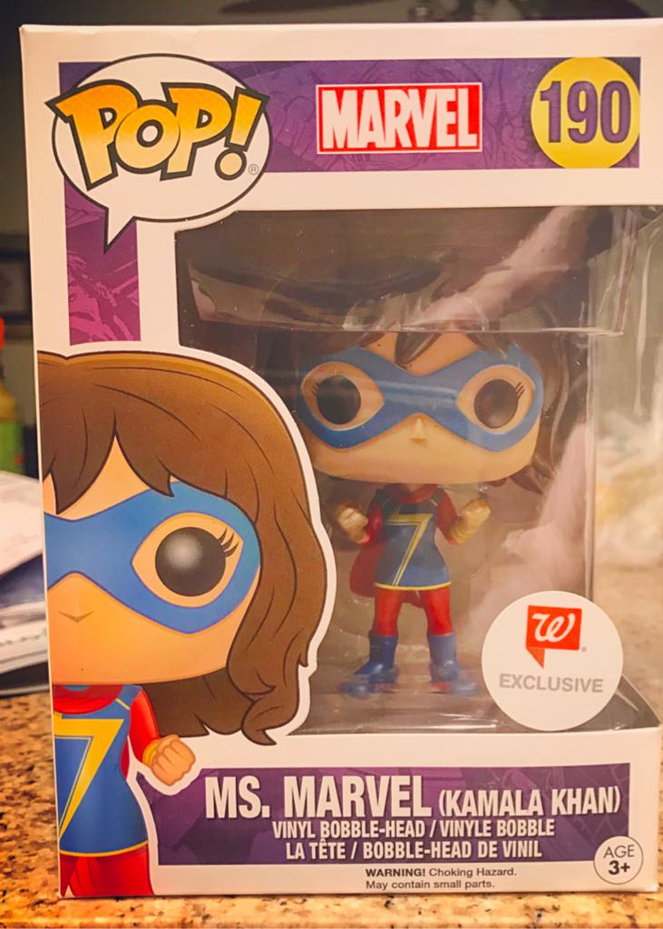 Ms. Marvel (Kamala Khan) - Marvel Universe vinyl figure collectible - Main Image 2