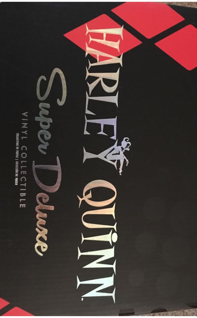 Harley Quinn   vinyl figure collectible [Barcode 889698120227] - Main Image 2