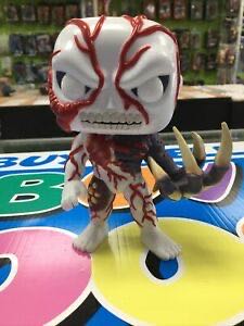 Resident Evil - Tyrant  vinyl figure collectible [Barcode 889698122108] - Main Image 3