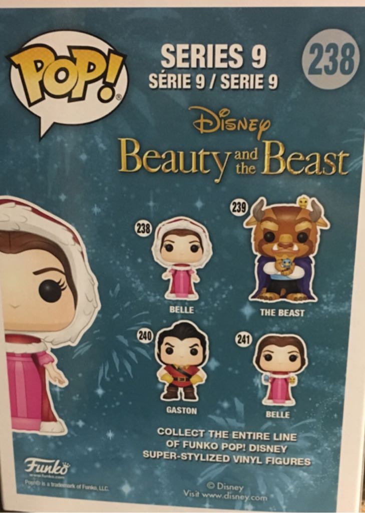 Belle (Hooded) - Beauty and the Beast vinyl figure collectible [Barcode 889698122566] - Main Image 2