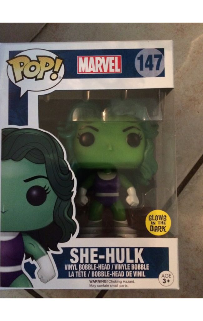 She-Hulk GITD  vinyl figure collectible - Main Image 2