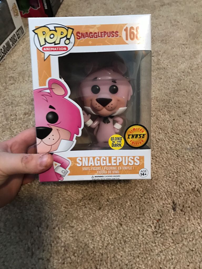 Snaggle Puss (Chase GITD) - Hanna-Barbera vinyl figure collectible - Main Image 2