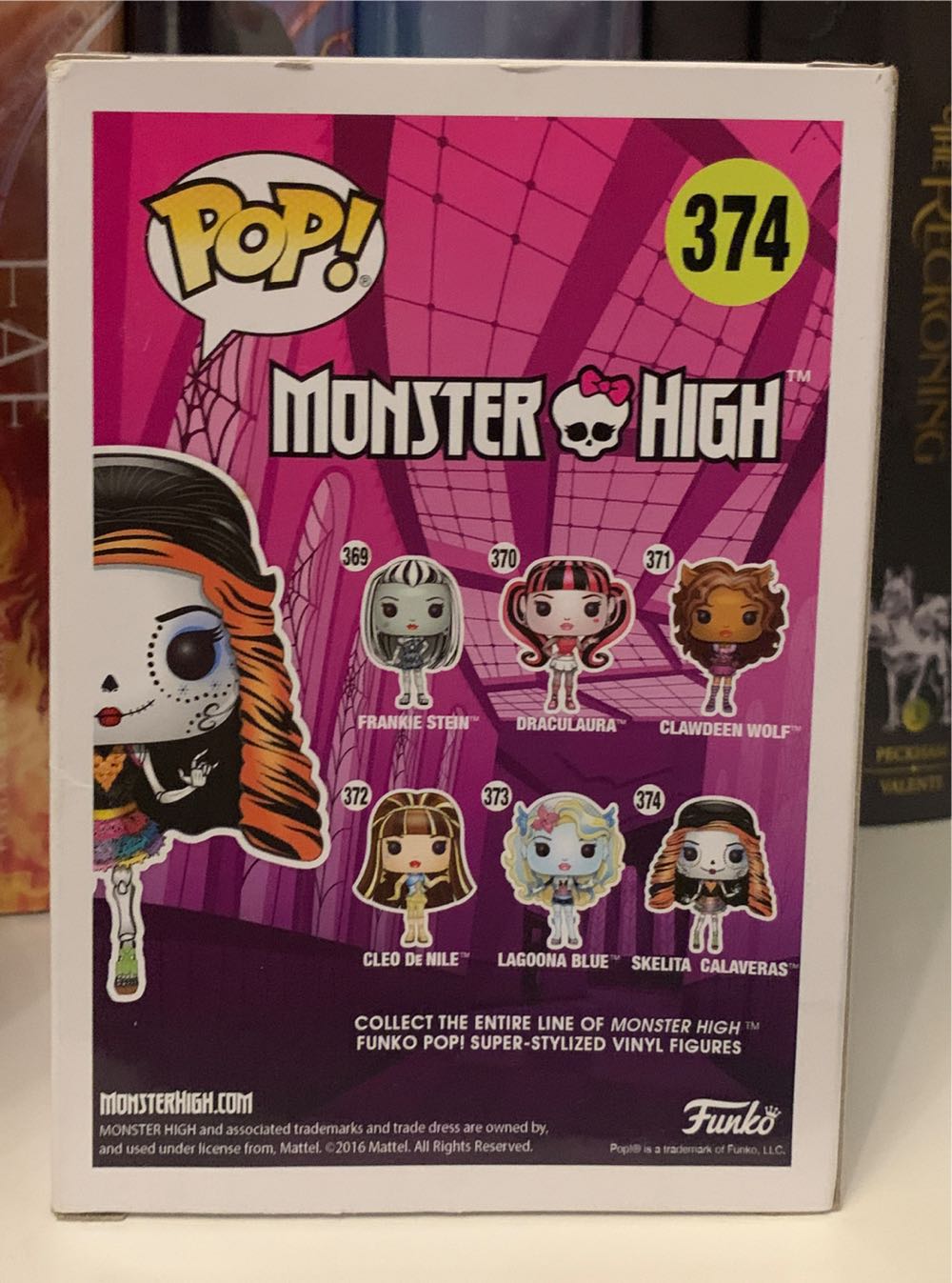 Skelita Calaveras  vinyl figure collectible [Barcode 889698116176] - Main Image 3