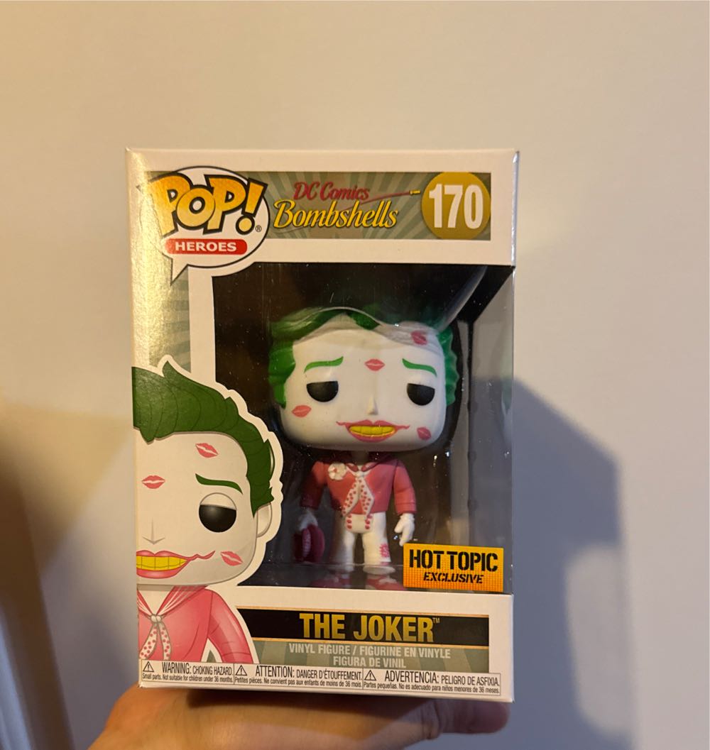DC #170 Joker With Kisses  vinyl figure collectible - Main Image 3