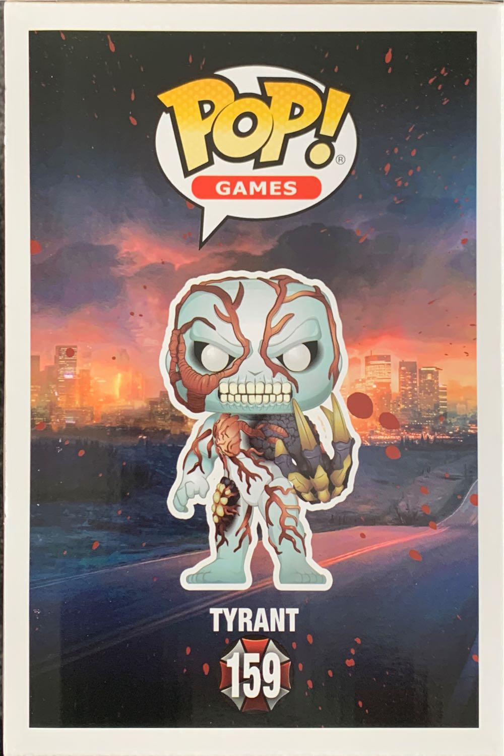 Resident Evil - Tyrant  vinyl figure collectible [Barcode 889698125529] - Main Image 4