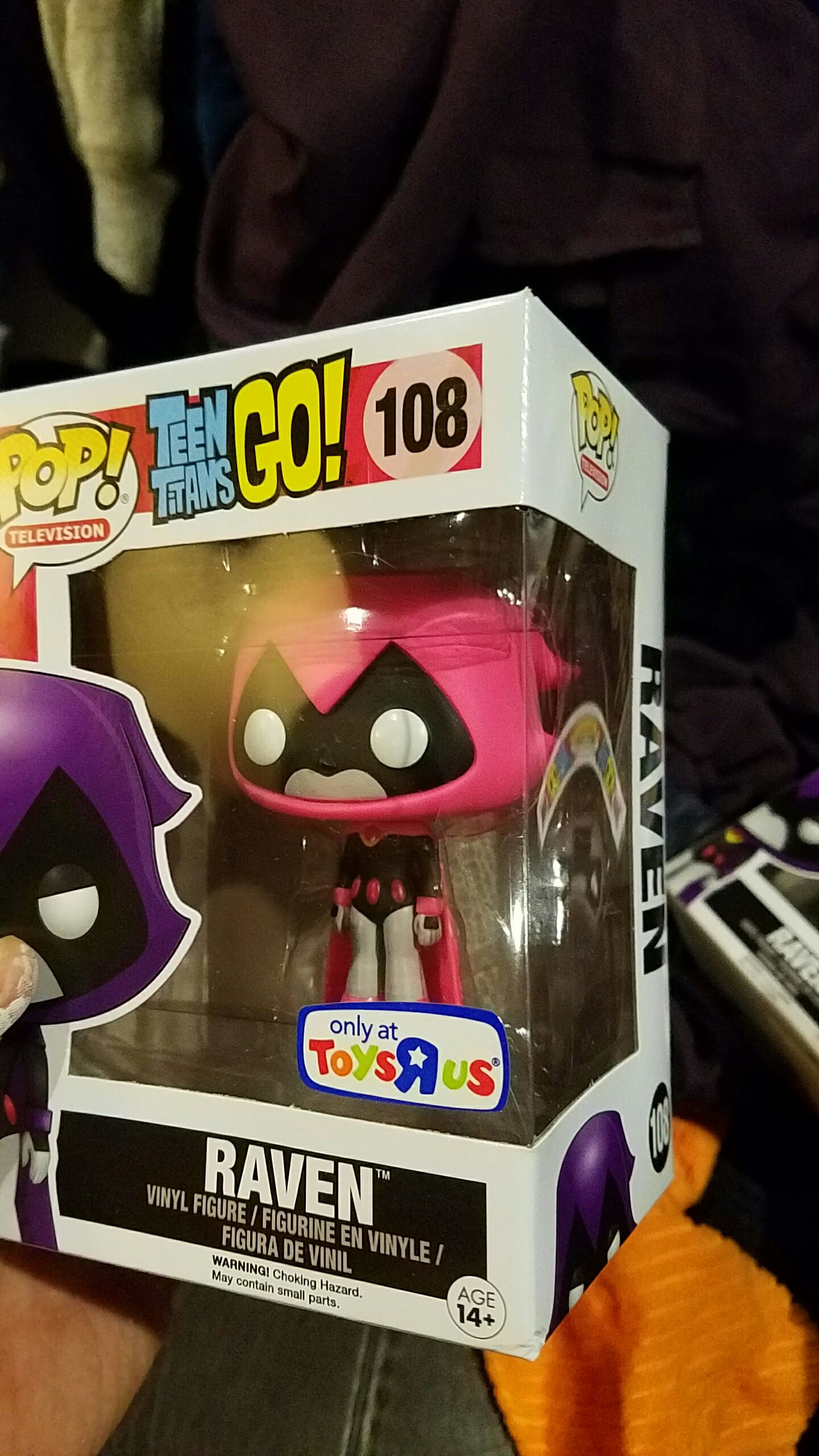 Raven - Teen Titans Go! vinyl figure collectible [Barcode 889698774802] - Main Image 2