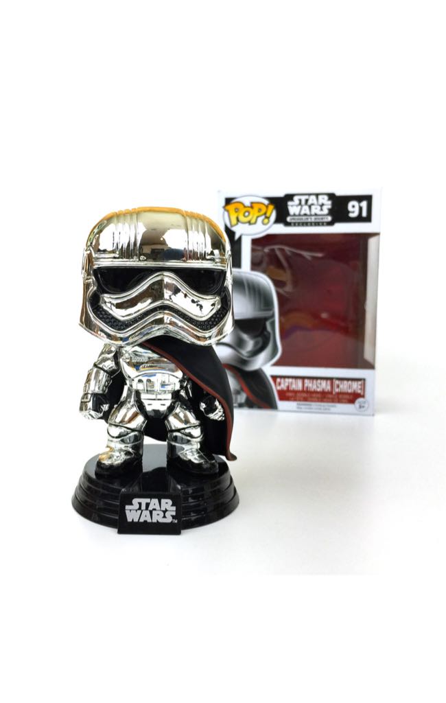 Star Wars: Captain Phasma Chrome - Star Wars vinyl figure collectible - Main Image 2