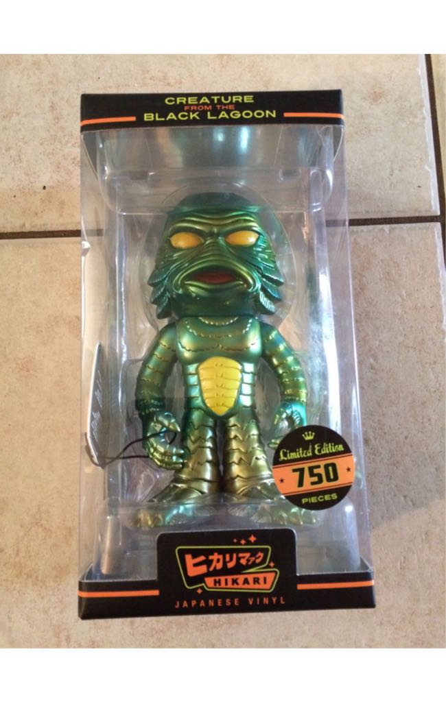 The Creature From The Black Lagoon Hakari  vinyl figure collectible [Barcode 849803042349] - Main Image 2