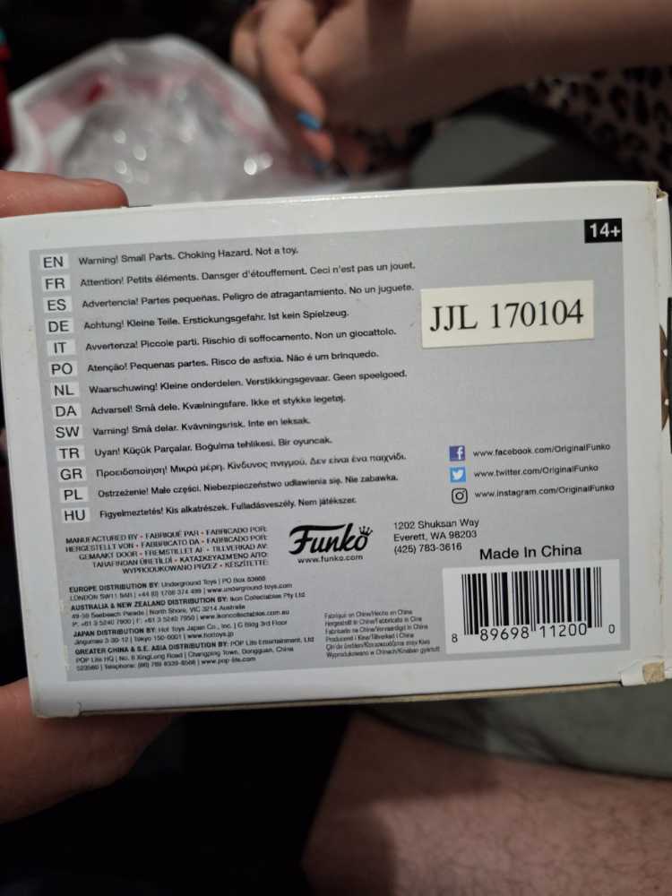 Power Ranger - Alpha 5 - Mighty Morphin Power Rangers vinyl figure collectible [Barcode 889698112000] - Main Image 4