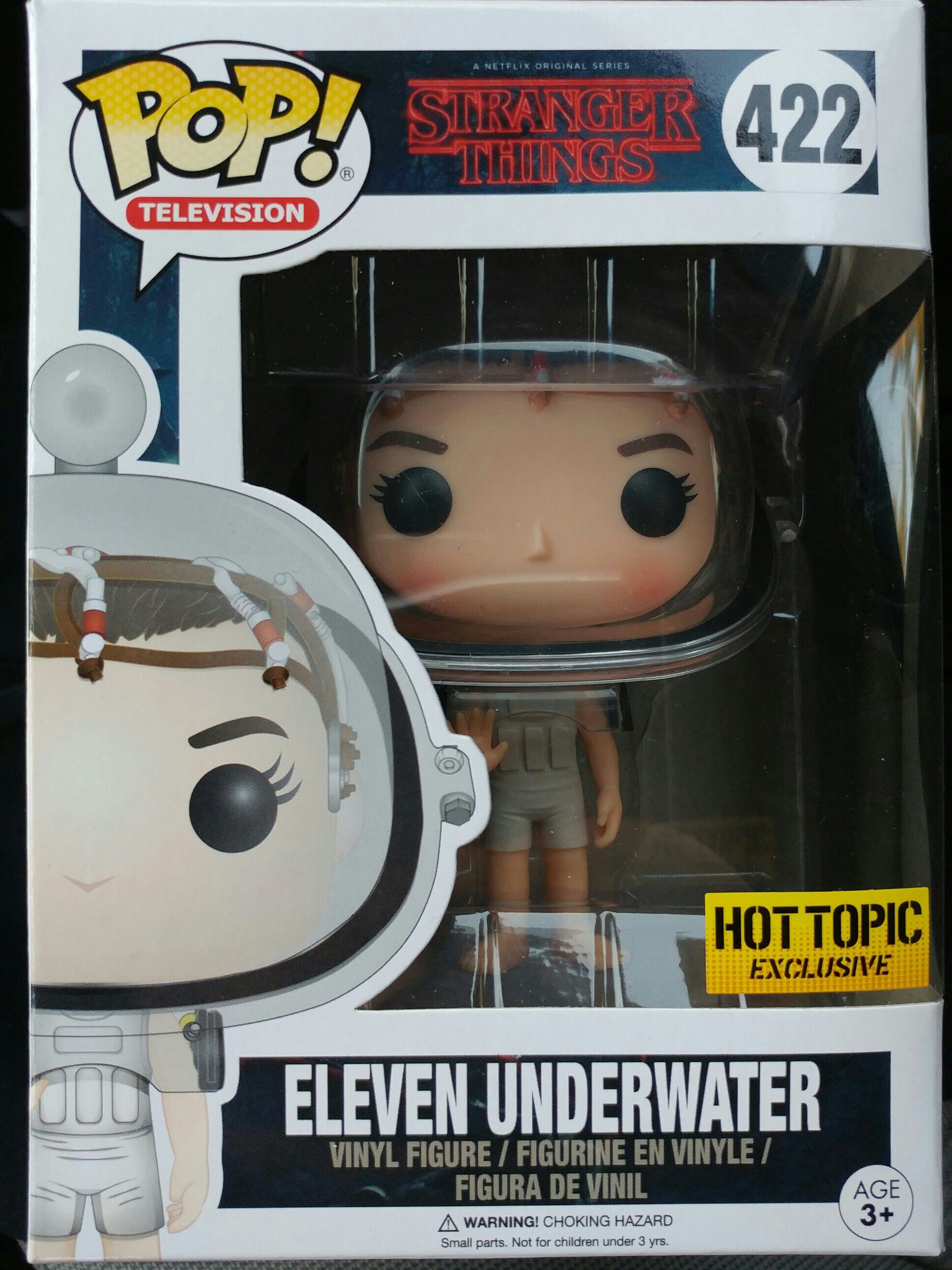 Eleven Underwater - Stranger Things vinyl figure collectible [Barcode 889698133203] - Main Image 2