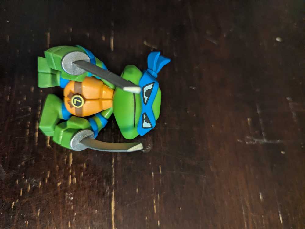 Funko Mystery Mini: TMNT - Leo  vinyl figure collectible - Main Image 2