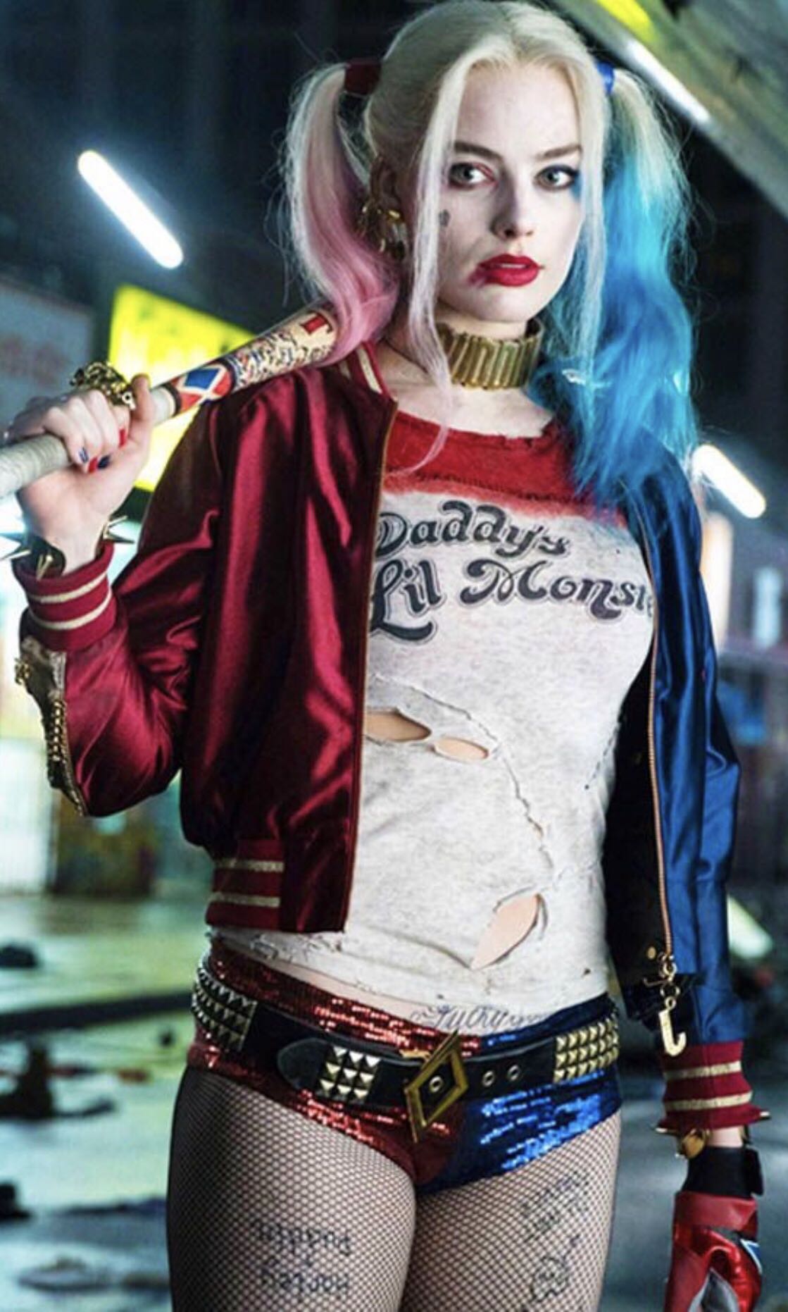 Harley Quinn - DC Universe vinyl figure collectible - Main Image 4