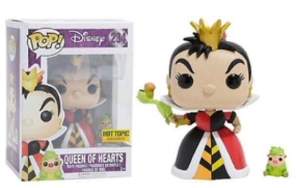 Alice In Wonderland: Queen of Hearts - Disney vinyl figure collectible - Main Image 2