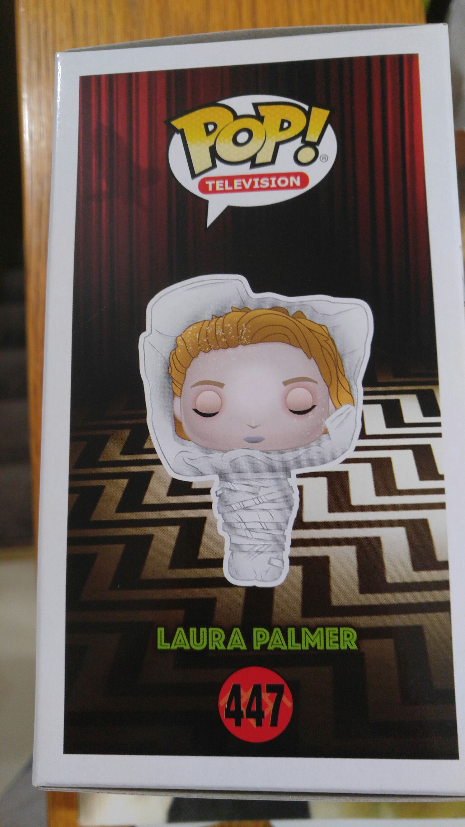 Laura Palmer - Funko vinyl figure collectible [Barcode 889698126960] - Main Image 2