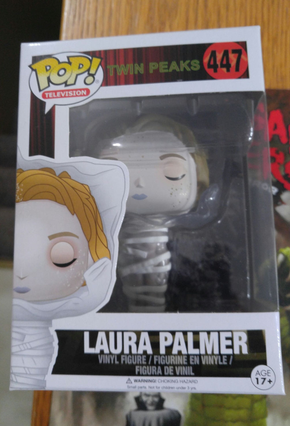 Laura Palmer - Funko vinyl figure collectible [Barcode 889698126960] - Main Image 3