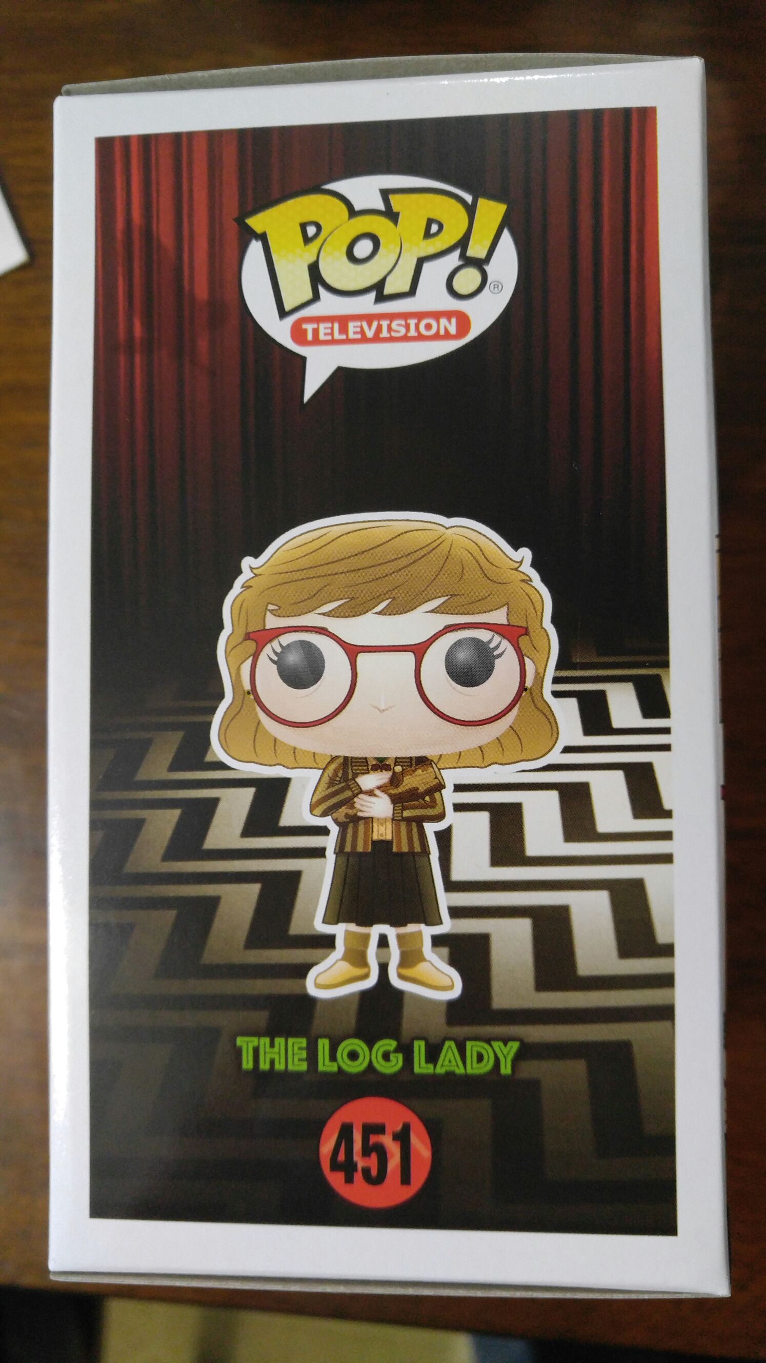 The Log Lady - Funko vinyl figure collectible [Barcode 889698126953] - Main Image 2