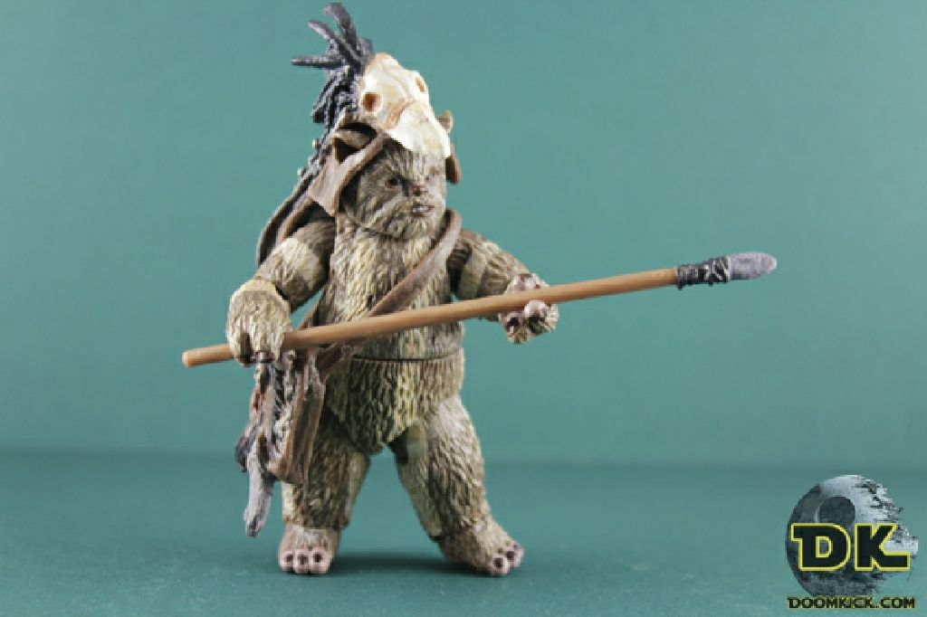 Logray (Well Medicine Man)  vinyl figure collectible - Main Image 2