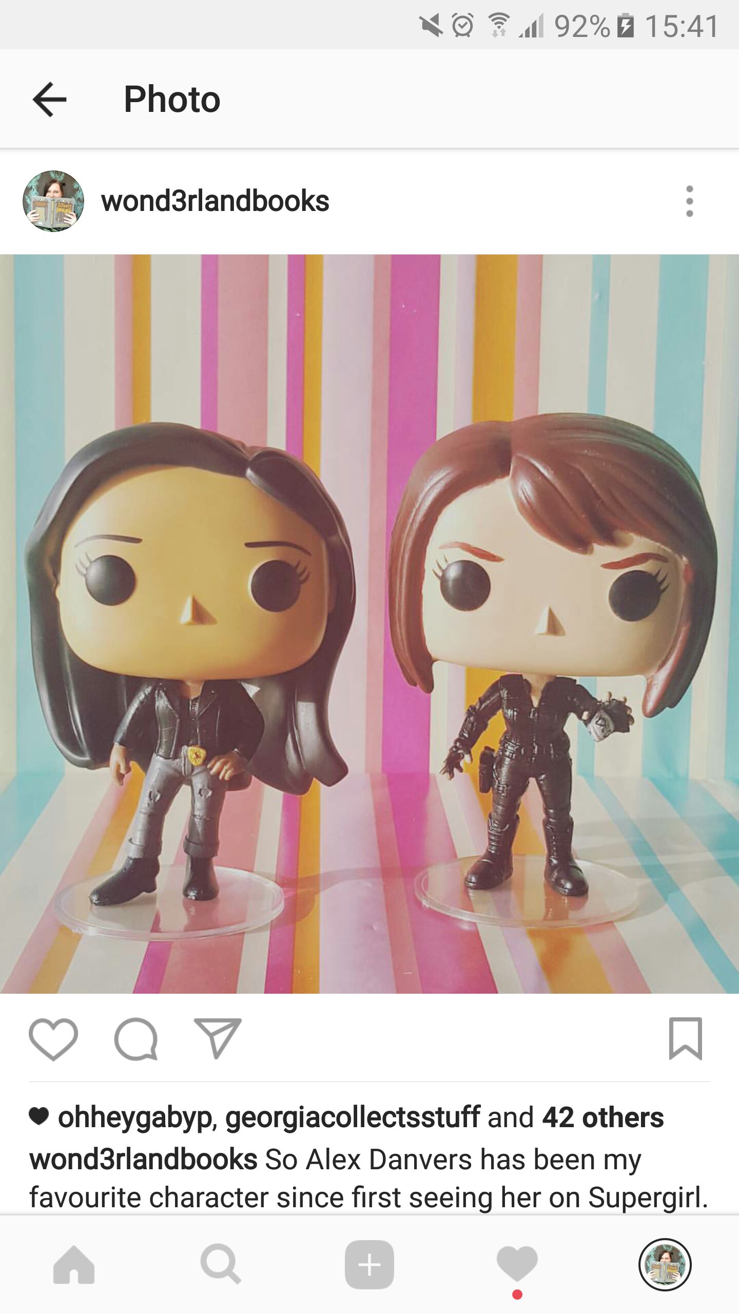 Captian America  (action Pose)