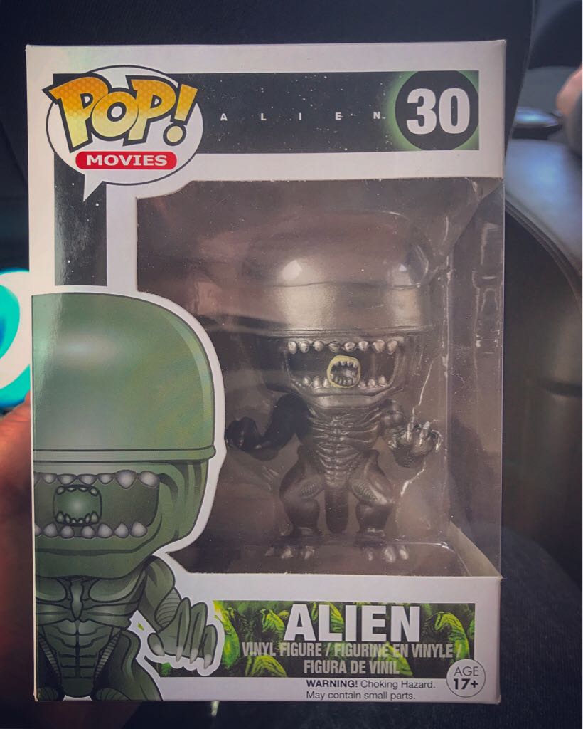 Alien - Alien vinyl figure collectible - Main Image 2