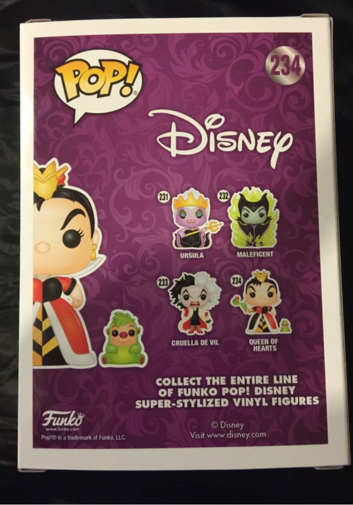 Queen of Hearts (Hot Topic) - Alice in Wonderland vinyl figure collectible [Barcode 889698117876] - Main Image 2