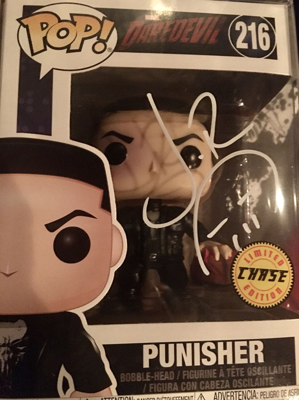 Punisher - Marvel Universe vinyl figure collectible - Main Image 3
