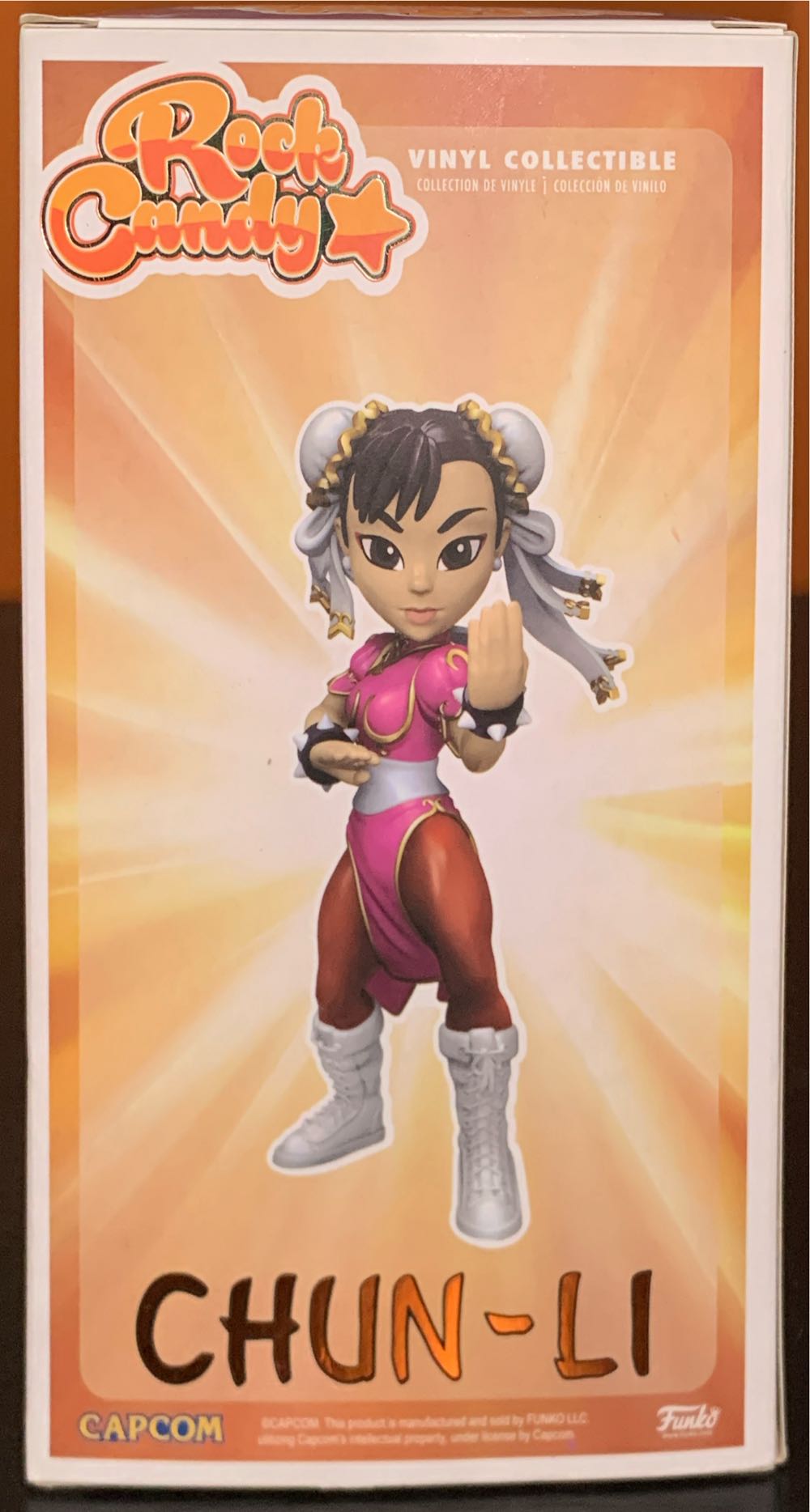 Chun-Li [Pink]  vinyl figure collectible [Barcode 889698134675] - Main Image 3
