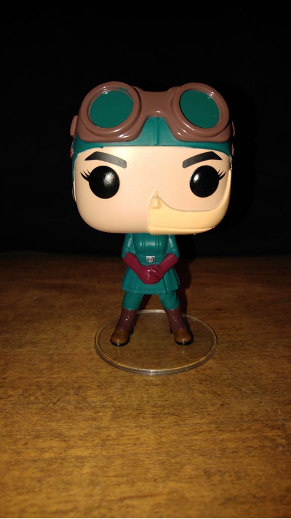Doctor Maru - Wonder Woman vinyl figure collectible - Main Image 2