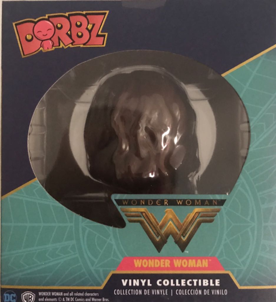 Wonder Woman - Wonder Woman vinyl figure collectible [Barcode 889698130042] - Main Image 2
