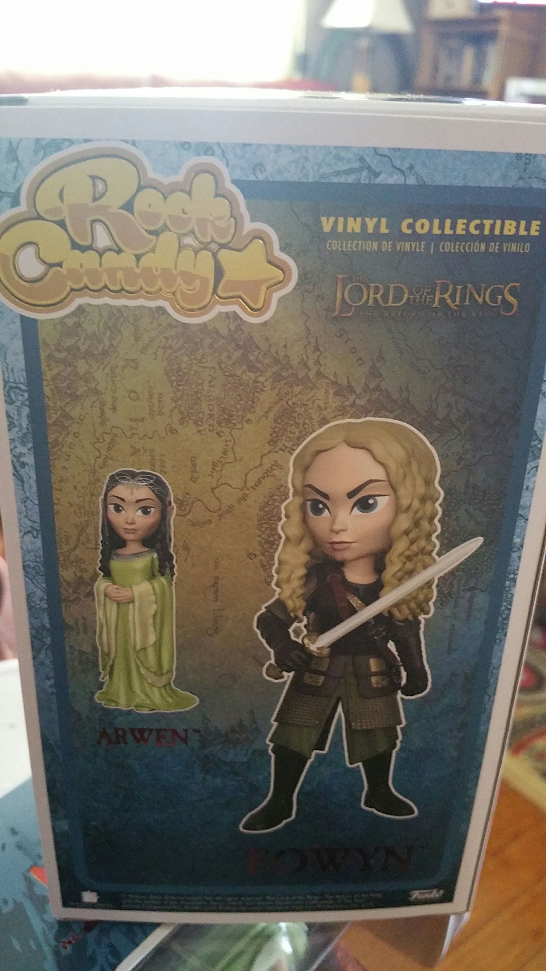 Eowyn - The Lord of the Rings vinyl figure collectible [Barcode 889698136471] - Main Image 2
