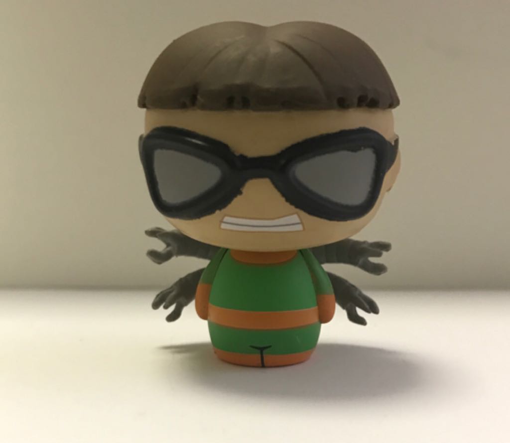 Groot Pint Size Hero