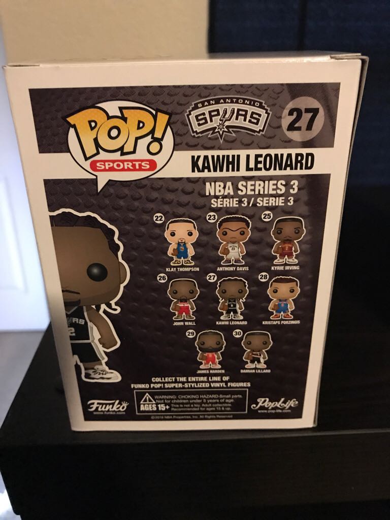 Kawhi Leonard - NBA vinyl figure collectible [Barcode 846626013549] - Main Image 2