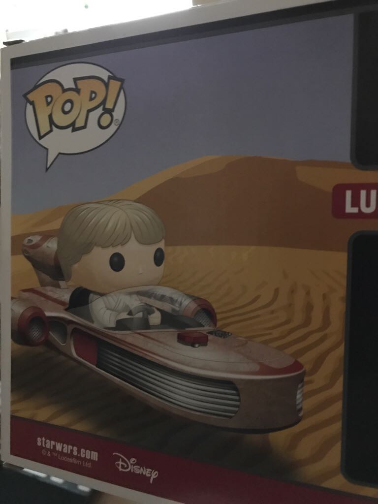Luke Skywalker With Speeder - Star Wars vinyl figure collectible - Main Image 2