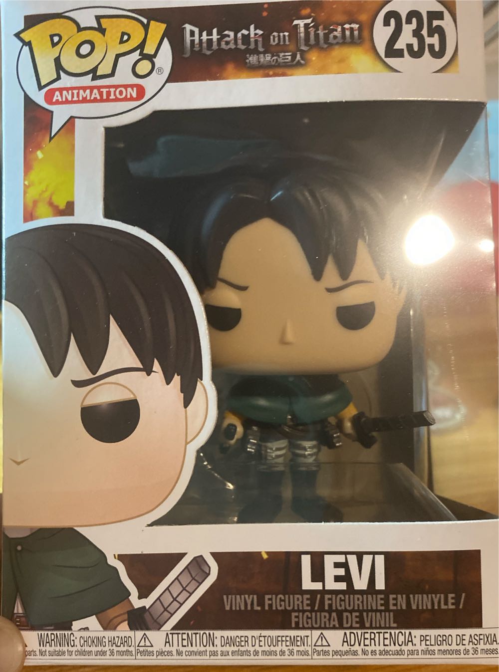 Levi - Attack on Titan vinyl figure collectible [Barcode 889698141963] - Main Image 4