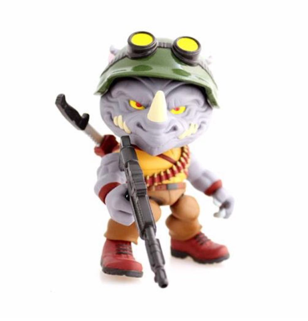 Rocksteady - Teenage Mutant Ninja Turtles vinyl figure collectible - Main Image 2