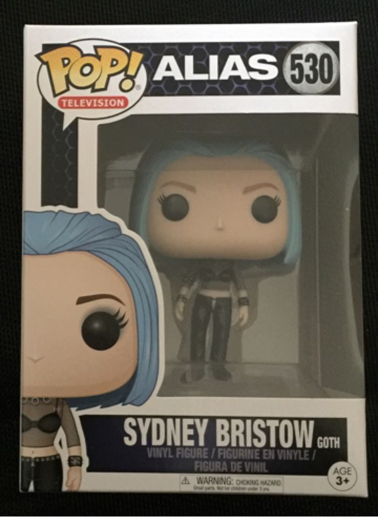 Sydney Bristow (Goth) - Alias vinyl figure collectible [Barcode 889698143073] - Main Image 2