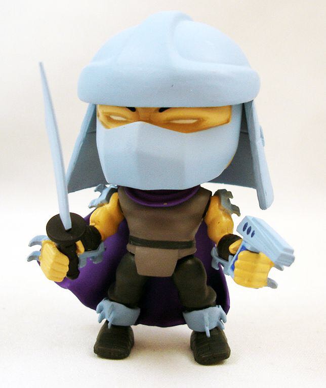 TMNT - Action Vinyl: Shredder - Teenage Mutant Ninja Turtles vinyl figure collectible - Main Image 2