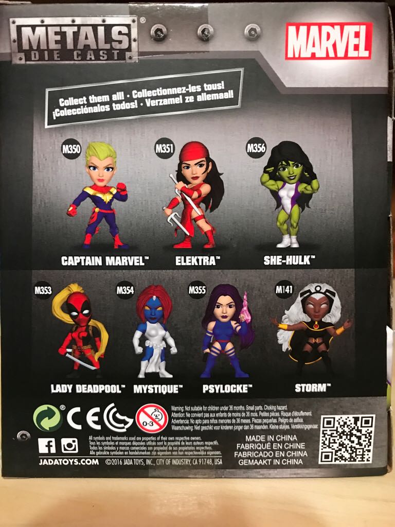 She-Hulk Metals Die Cast - Marvel Universe vinyl figure collectible - Main Image 2